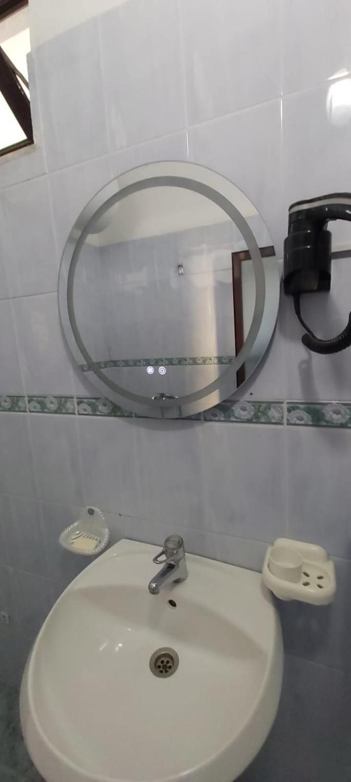 Arben Apartment Durres Bagian luar foto